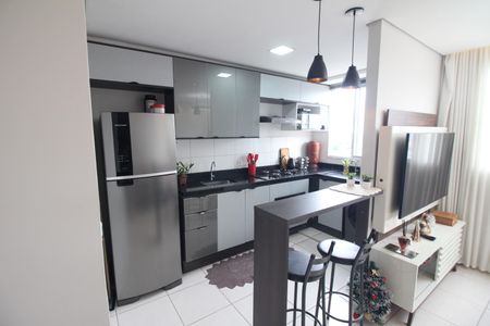 Apartamento à venda com 48m², 2 quartos e 1 vagaCozinha e Área de Serviço