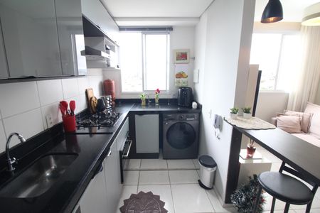 Apartamento à venda com 48m², 2 quartos e 1 vagaCozinha e Área de Serviço