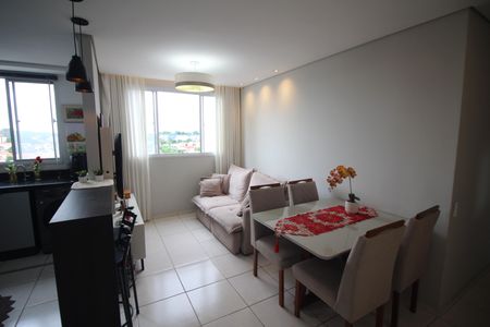 Sala de apartamento à venda com 2 quartos, 48m² em Jardim Riacho das Pedras, Contagem