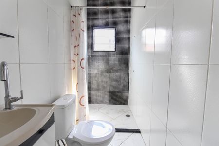 Casa para alugar com 55m², 1 quarto e sem vaga Casa para alugar com 55m², 1 quarto e sem vagaBanheiro