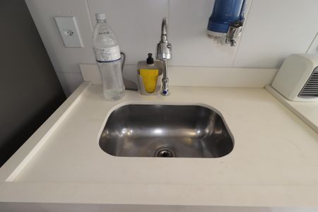 Apartamento à venda com 45m², 2 quartos e 1 vagaCozinha - Pia