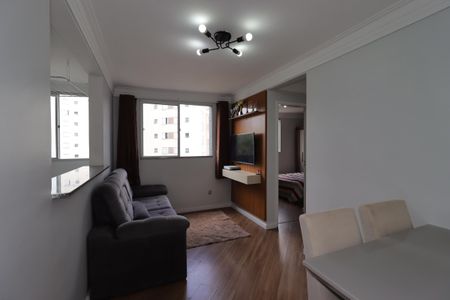 Sala de apartamento à venda com 2 quartos, 45m² em Parque Sao Vicente, Santo André