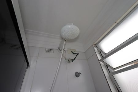 Apartamento à venda com 45m², 2 quartos e 1 vagaBanheiro - Chuveiro