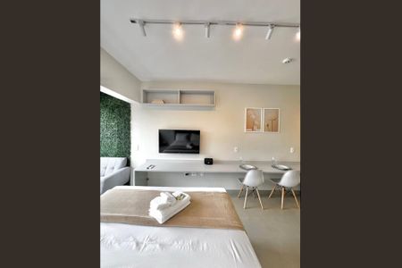 Apartamento à venda com 1 quarto, 29m² em Santo Amaro, São Paulo