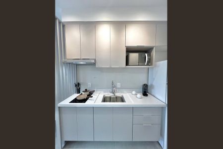 Apartamento à venda com 1 quarto, 29m² em Santo Amaro, São Paulo