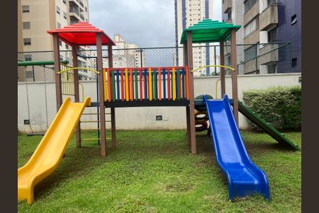 Apartamento à venda com 55m², 2 quartos e 2 vagasÁrea comum - Playground