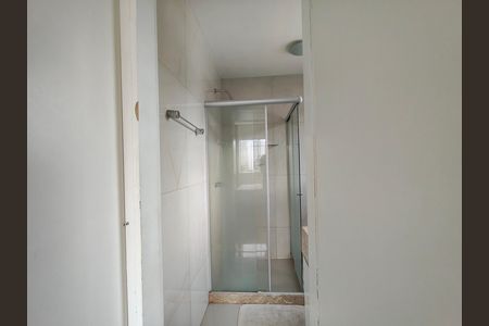 Apartamento para alugar com 90m², 2 quartos e 1 vaga Apartamento para alugar com 90m², 2 quartos e 1 vagaBanheiro da Suíte