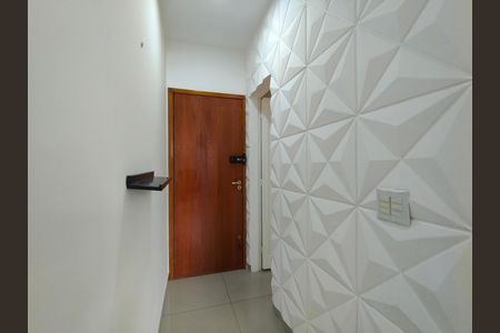 Apartamento para alugar com 90m², 2 quartos e 1 vaga Apartamento para alugar com 90m², 2 quartos e 1 vagaEntrada