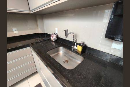 Apartamento para alugar com 90m², 2 quartos e 1 vaga Apartamento para alugar com 90m², 2 quartos e 1 vagaCozinha