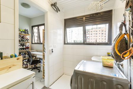 Apartamento à venda com 104m², 3 quartos e 2 vagasÁrea de Serviço