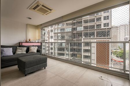 Sala/Cozinha - Varanda de apartamento para alugar com 1 quarto, 64m² em Sumaré, São Paulo
