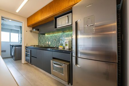 Sala/Cozinha de apartamento para alugar com 1 quarto, 64m² em Sumaré, São Paulo