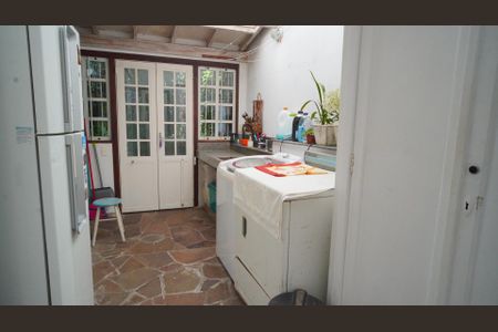 Casa à venda com 336m², 8 quartos e 5 vagasLavanderia 