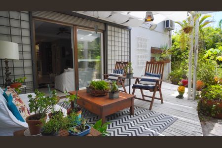 Casa à venda com 336m², 8 quartos e 5 vagasVaranda sala 3