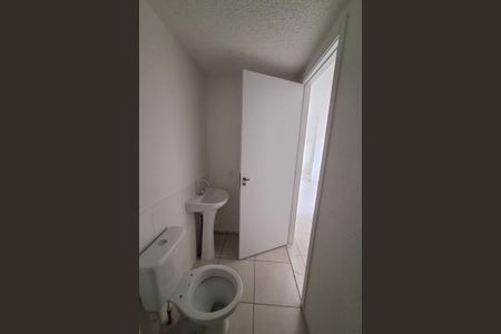 Apartamento para alugar com 47m², 2 quartos e 1 vaga Apartamento para alugar com 47m², 2 quartos e 1 vagaBanheiro