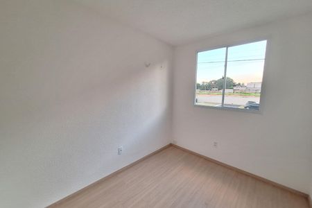 Quarto 2 de apartamento para alugar com 2 quartos, 47m² em Vila Ouro Preto, Duque de Caxias