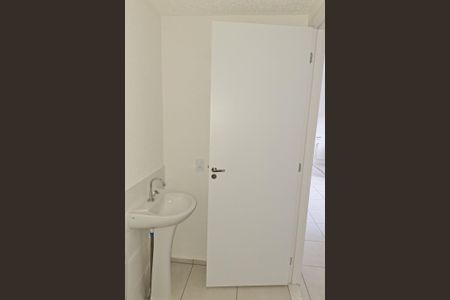 Apartamento para alugar com 47m², 2 quartos e 1 vaga Apartamento para alugar com 47m², 2 quartos e 1 vagaBanheiro