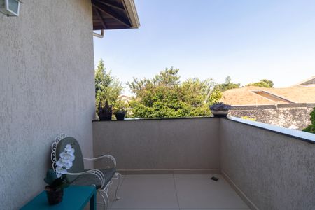 Casa à venda com 254m², 3 quartos e 2 vagasTerraço