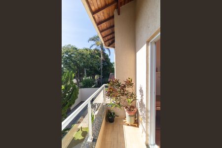 Casa à venda com 254m², 3 quartos e 2 vagasSacada do Quarto 02