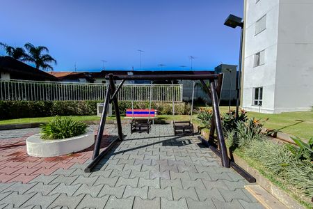 Apartamento para alugar com 77m², 2 quartos e 1 vagaÁrea comum - Playground