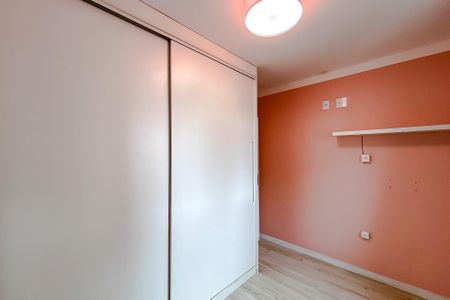 Apartamento para alugar com 77m², 2 quartos e 1 vagaQuarto 2