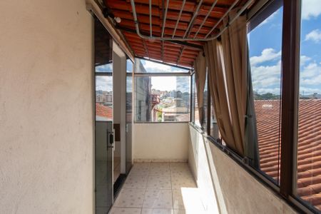 Varanda do Quarto 2 de casa para alugar com 2 quartos, 55m² em Água Branca, Contagem