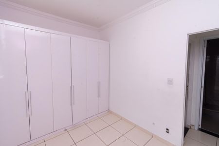 Quarto 1 de casa para alugar com 2 quartos, 55m² em Água Branca, Contagem