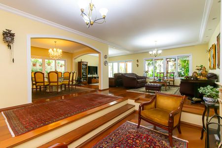 Sala de casa à venda com 4 quartos, 327m² em Planalto Paulista, São Paulo