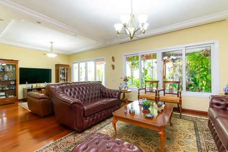 Sala de casa à venda com 4 quartos, 327m² em Planalto Paulista, São Paulo