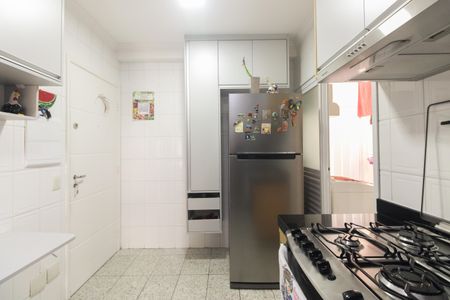 Apartamento à venda com 93m², 3 quartos e 2 vagas Apartamento à venda com 93m², 3 quartos e 2 vagasCozinha