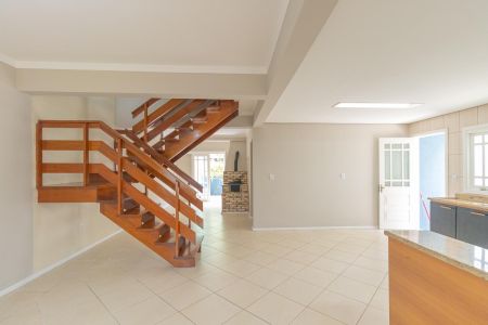 Casa de condomínio para alugar com 200m², 5 quartos e 4 vagasSala/Cozinha