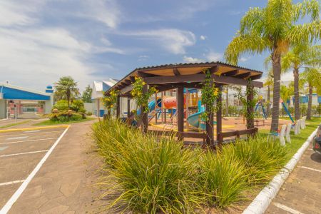 Casa de condomínio para alugar com 200m², 5 quartos e 4 vagasÁrea comum - Playground