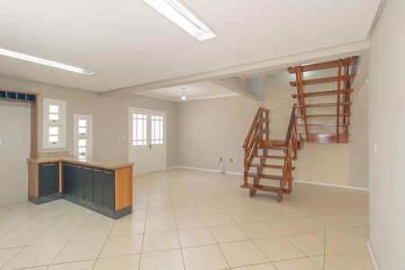 Casa de condomínio para alugar com 200m², 5 quartos e 4 vagasSala/Cozinha
