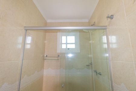 Casa de condomínio para alugar com 200m², 5 quartos e 4 vagasBanheiro Social-1