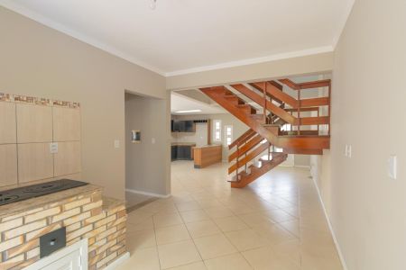 Casa de condomínio para alugar com 200m², 5 quartos e 4 vagasÁrea gourmet