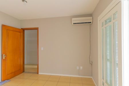 Casa de condomínio para alugar com 200m², 5 quartos e 4 vagasQuarto 2