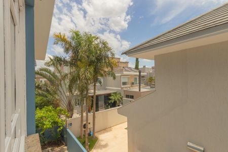 Casa de condomínio para alugar com 200m², 5 quartos e 4 vagasVista do Quarto 1