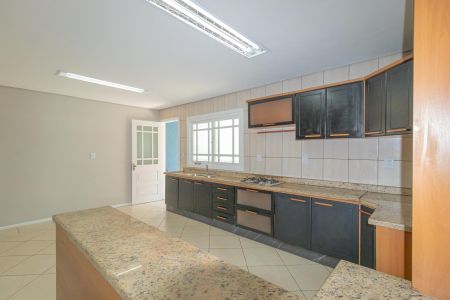 Casa de condomínio para alugar com 200m², 5 quartos e 4 vagasSala/Cozinha