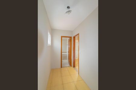 Casa de condomínio para alugar com 200m², 5 quartos e 4 vagasCloset da suíte