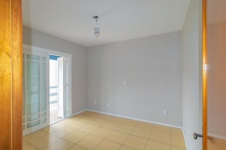 Casa de condomínio para alugar com 200m², 5 quartos e 4 vagasQuarto 2