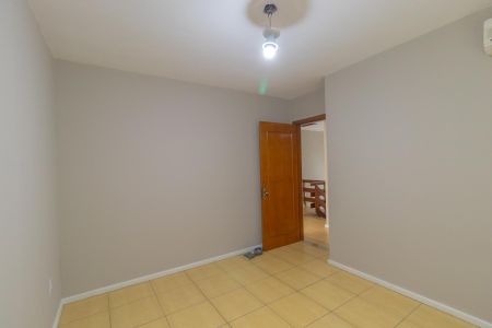 Casa de condomínio para alugar com 200m², 5 quartos e 4 vagasQuarto 3