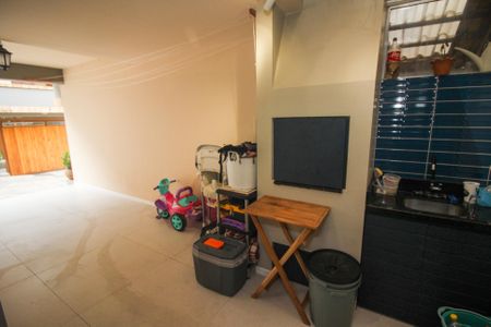 Casa de condomínio à venda com 129m², 3 quartos e 1 vagaGaragem