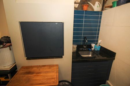 Casa de condomínio à venda com 129m², 3 quartos e 1 vagaChurrasqueira