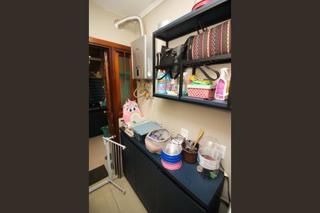 Casa de condomínio à venda com 129m², 3 quartos e 1 vagaÁrea de Serviço