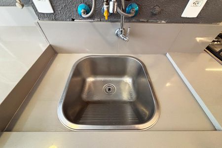 Apartamento à venda com 57m², 2 quartos e 1 vagalavanderia