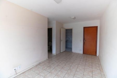 Sala de apartamento para alugar com 2 quartos, 65m² em Pendotiba, Niterói