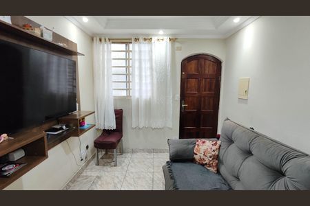 Quarto 1 de apartamento para alugar com 2 quartos, 45m² em Parque Sao Francisco, Ferraz de Vasconcelos
