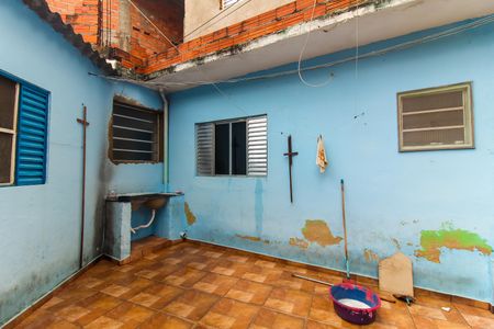 Casa para alugar com 140m², 2 quartos e 1 vaga Casa para alugar com 140m², 2 quartos e 1 vagaQuintal e área de Serviço