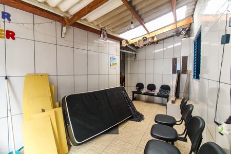 Casa para alugar com 140m², 2 quartos e 1 vaga Casa para alugar com 140m², 2 quartos e 1 vagaHall