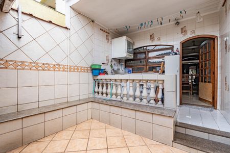 Casa à venda com 150m², 4 quartos e 1 vaga Casa à venda com 150m², 4 quartos e 1 vagaQuintal